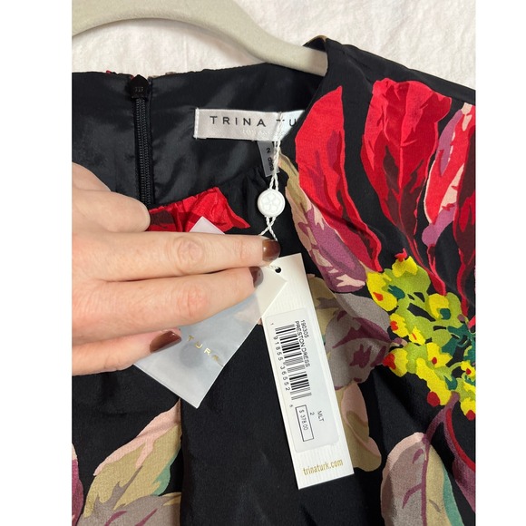 Trina Turk Preston Floral Print Cape Overlay Dress Black Red 190305 Size 2 NWT - Picture 5 of 8
